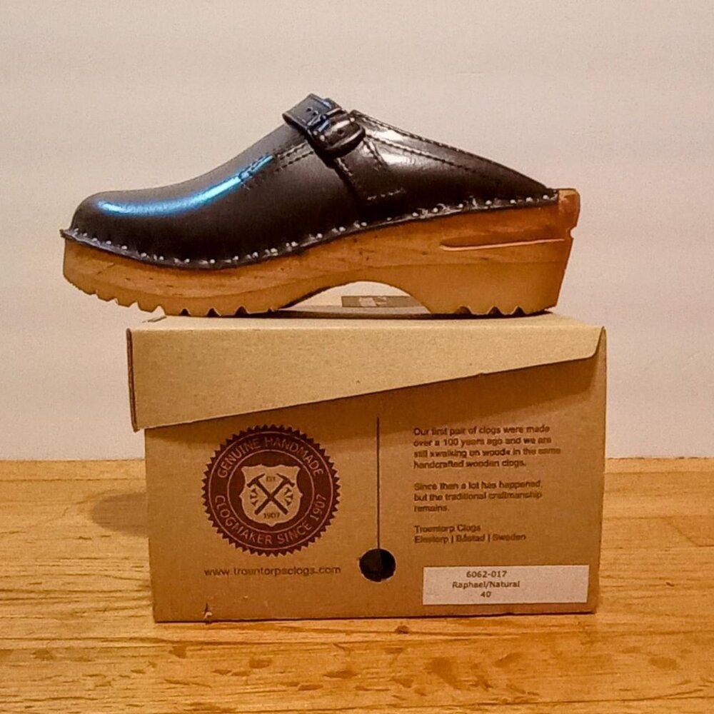 Troentorp size 40 Johansson Brown Leather Swedish Clogs with Natural Wooden Base